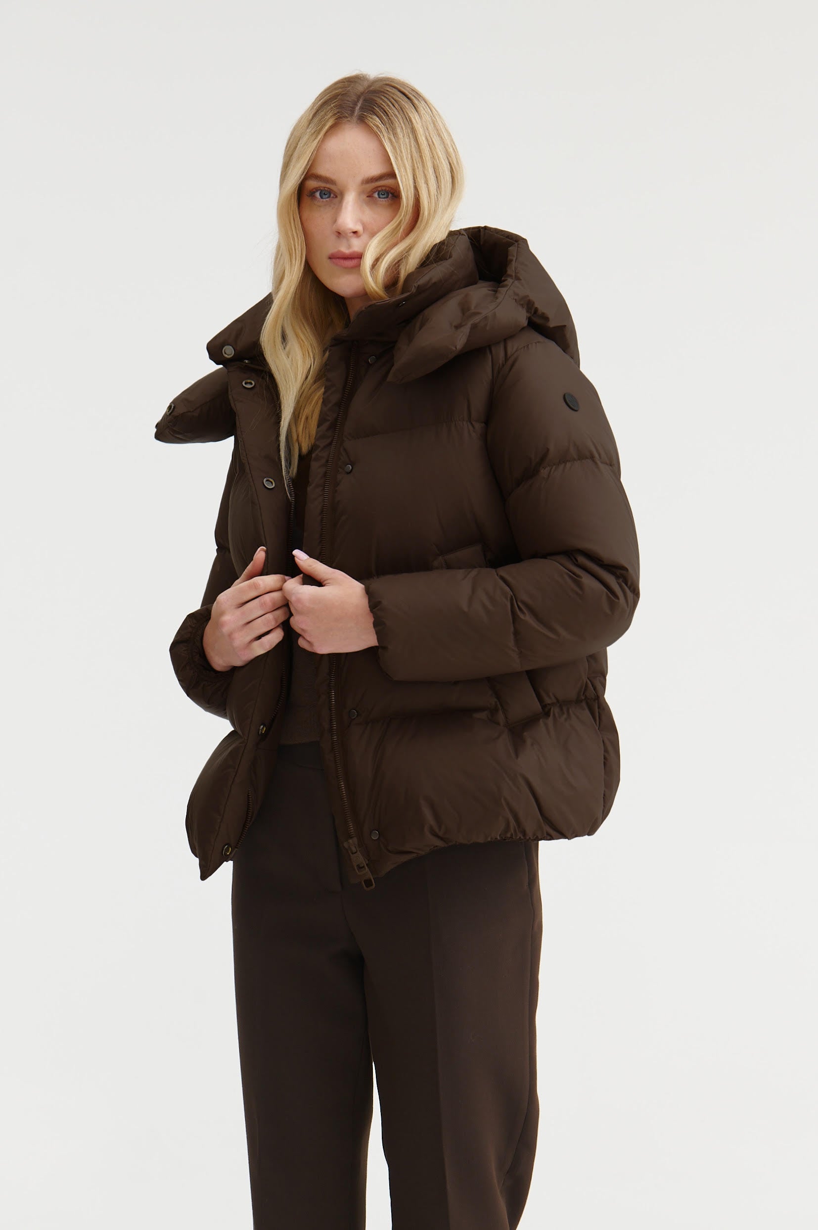 Kurtka Pino - Ciemny brązowy Pre-order